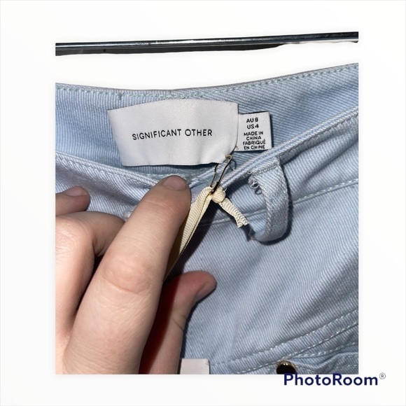 NWT SIGNIFICANT OTHER Monty Jean High Rise Straight Leg Light Wash Size US 4 - Picture 10 of 12